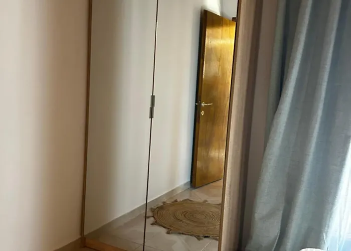 Small Paradise Perfect Hospitality Неа-Ираклия