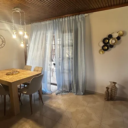 بيت للعطل Small Paradise Perfect Hospitality